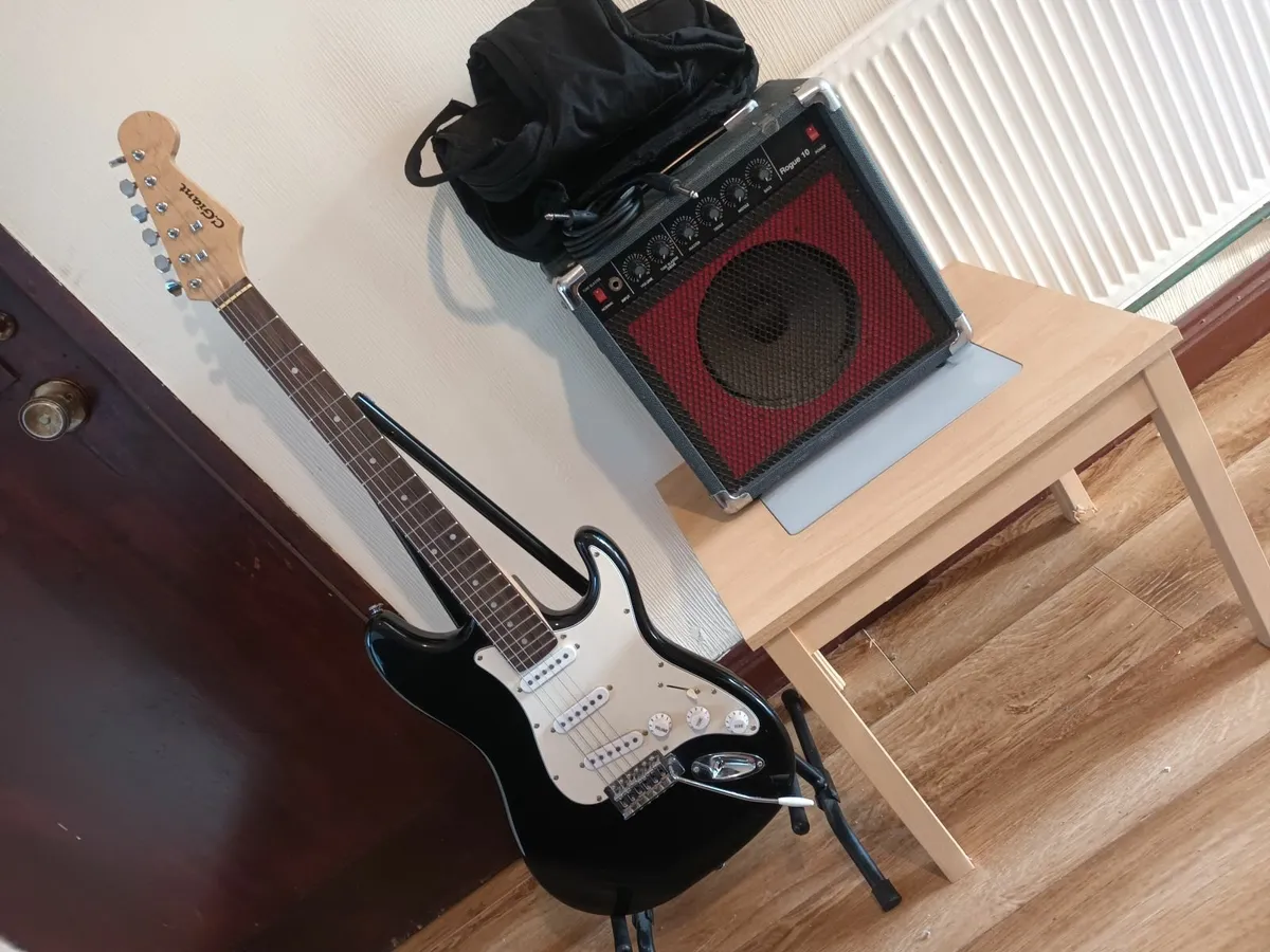 guitar - Image 4