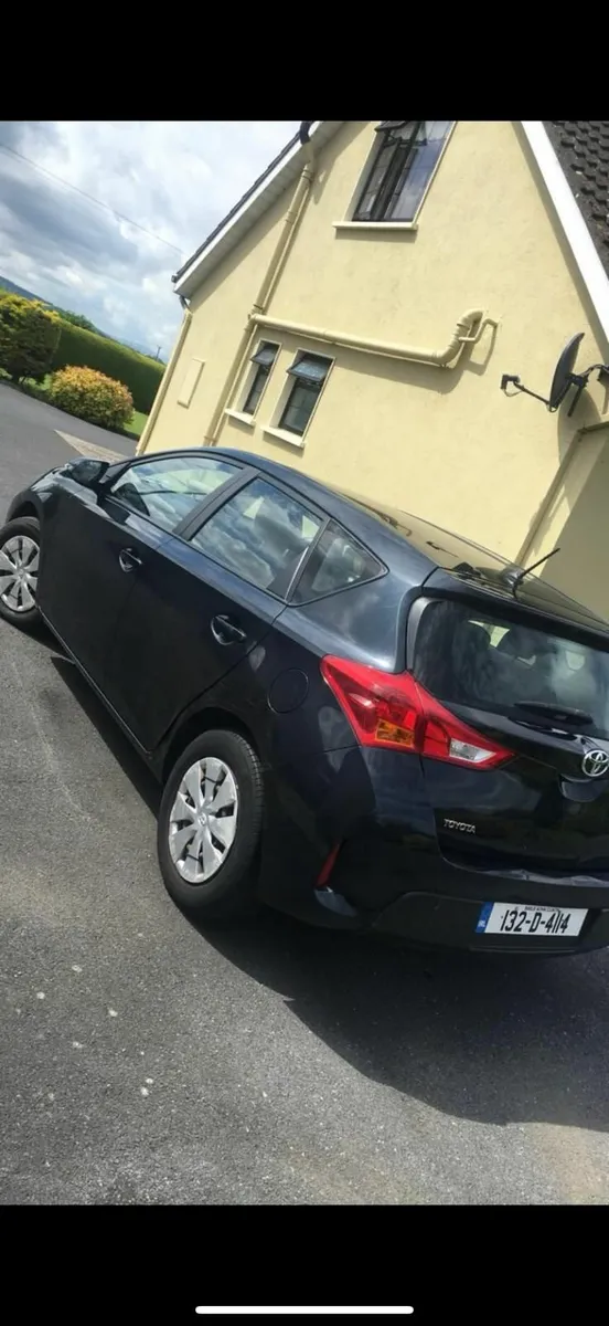 Toyota Auris 2013 - Image 4