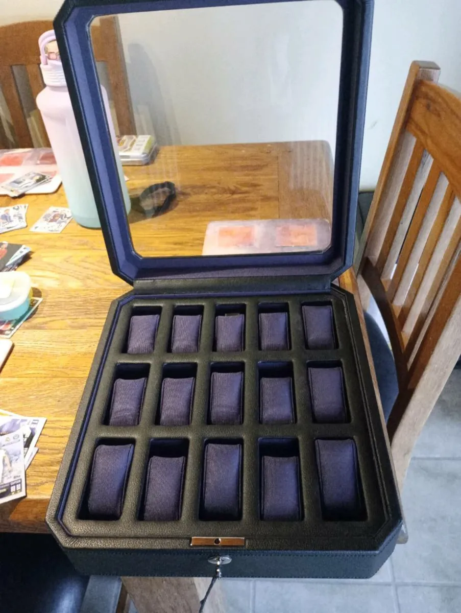 Wolf Windsor 15 piece watch display box - Image 3
