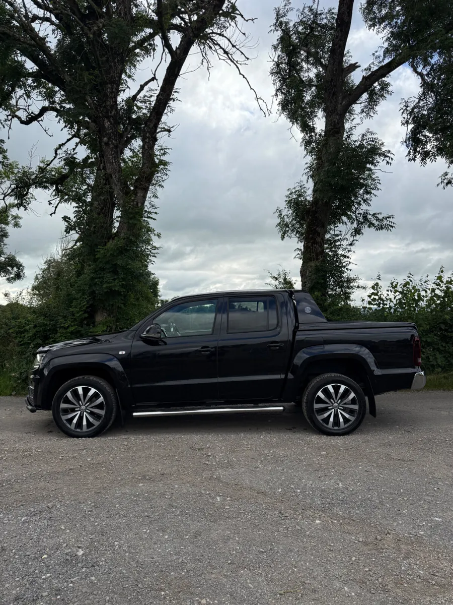 192 Volkswagen Amarok 3.0 V6 Aventura *VRT Only* - Image 2