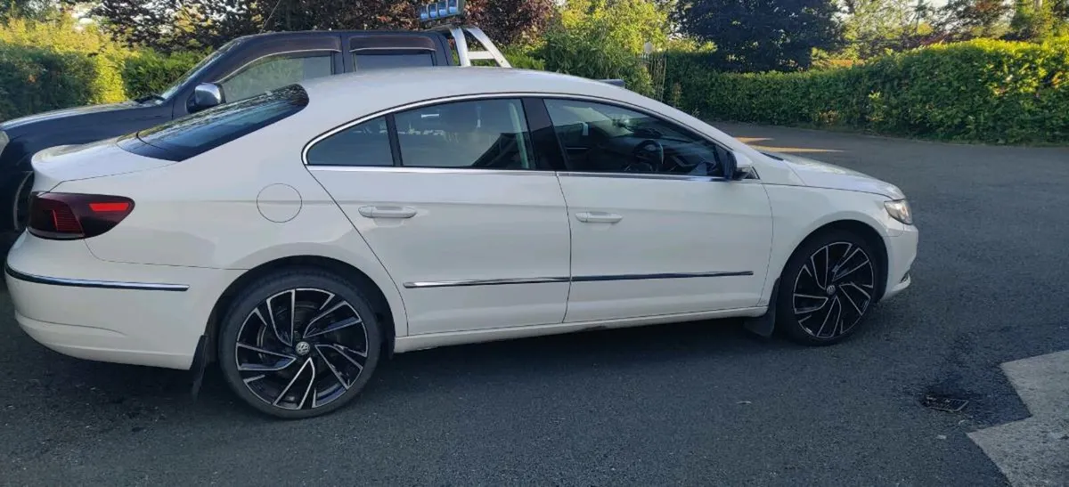 2013 VW Passat cc - Image 3