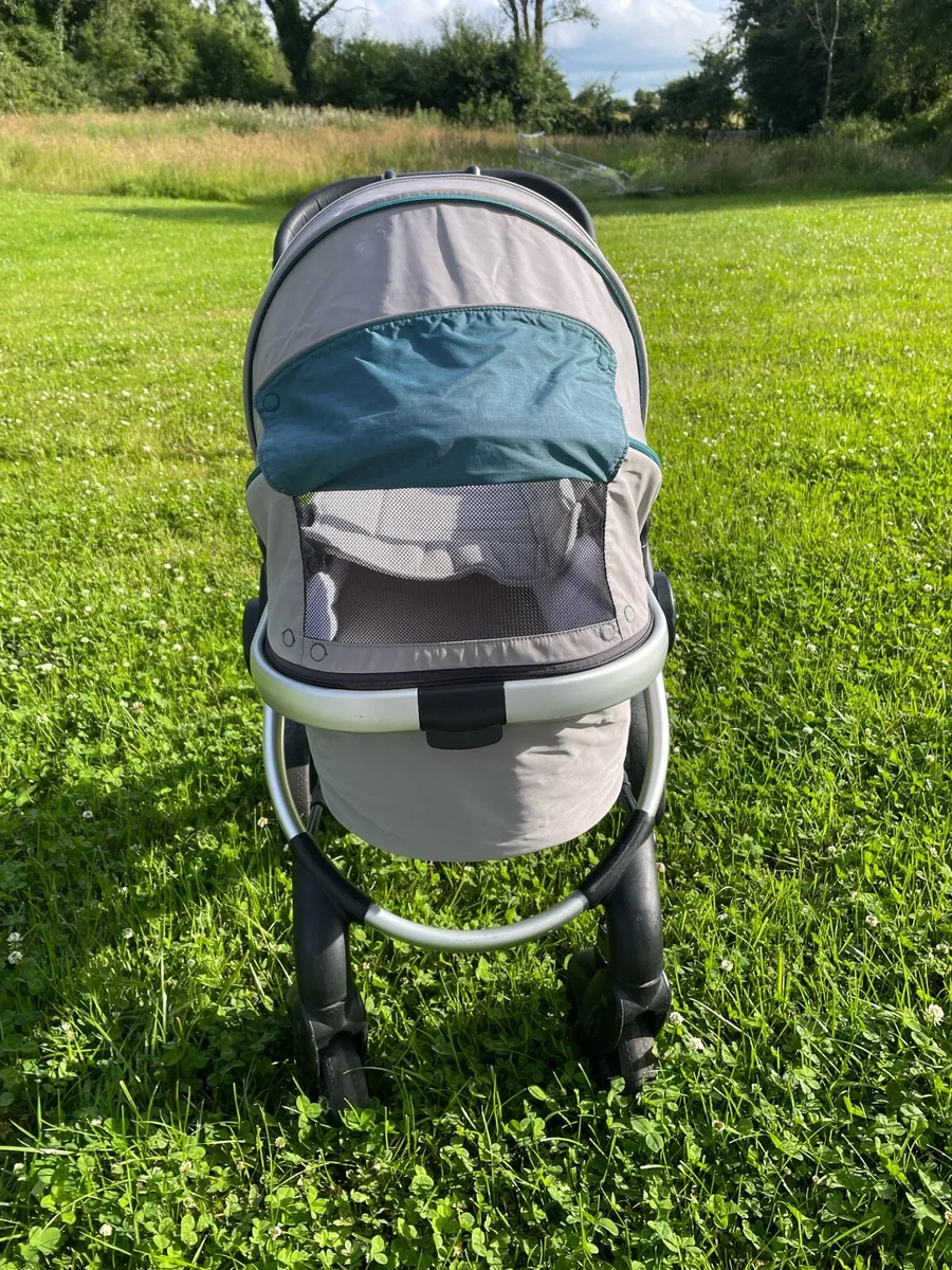 iCandy Peach 5 Full Travel System, Carseat & Base - Image 4