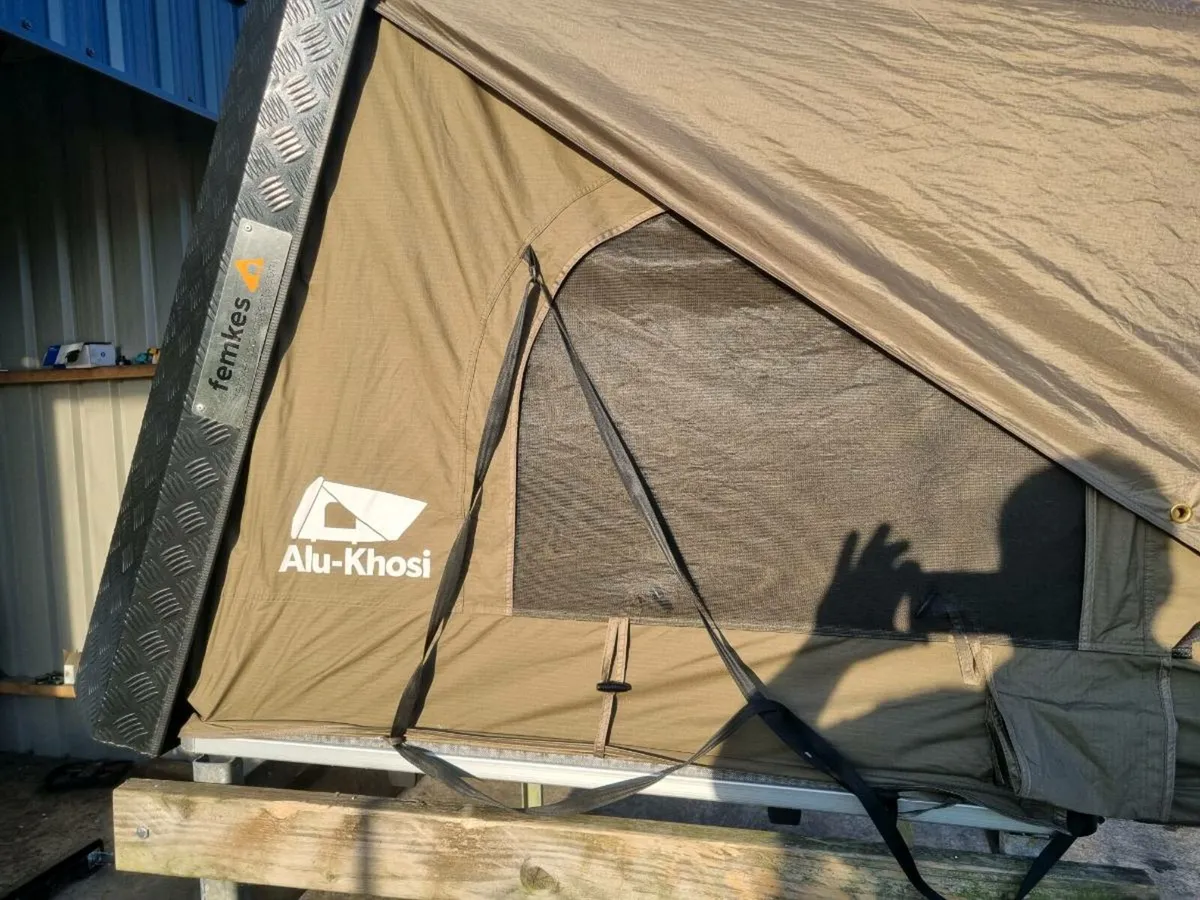 Alu khosi roof tent - Image 4