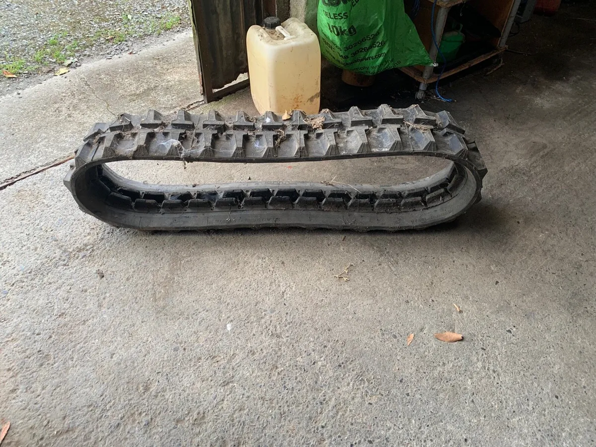 Rubber track - Image 1