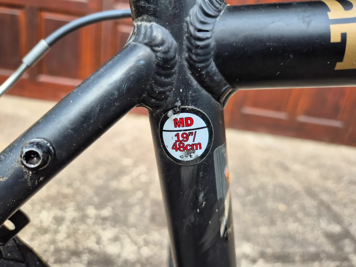 Boy's Mountain bike - Image 4
