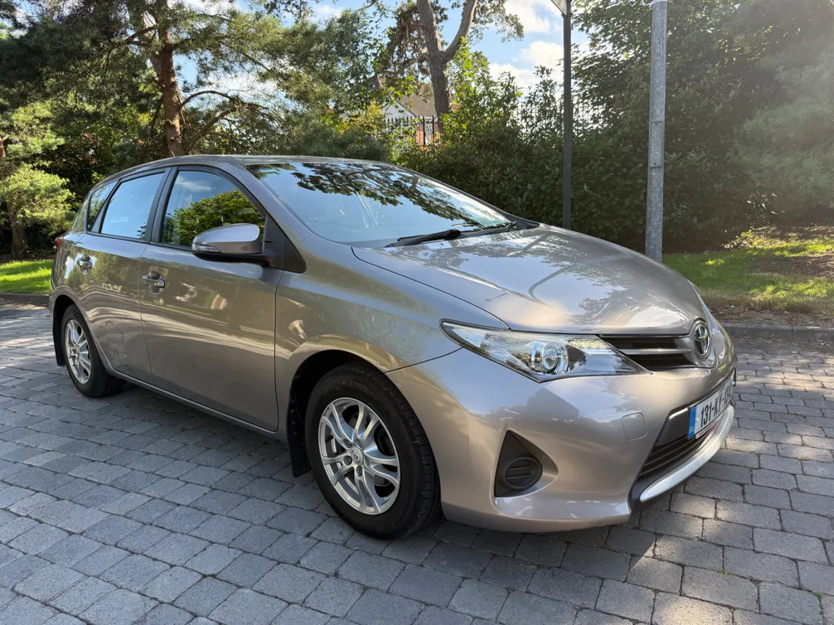 Toyota Auris 2013 1.33 Petrol only 89,000kms - Image 2