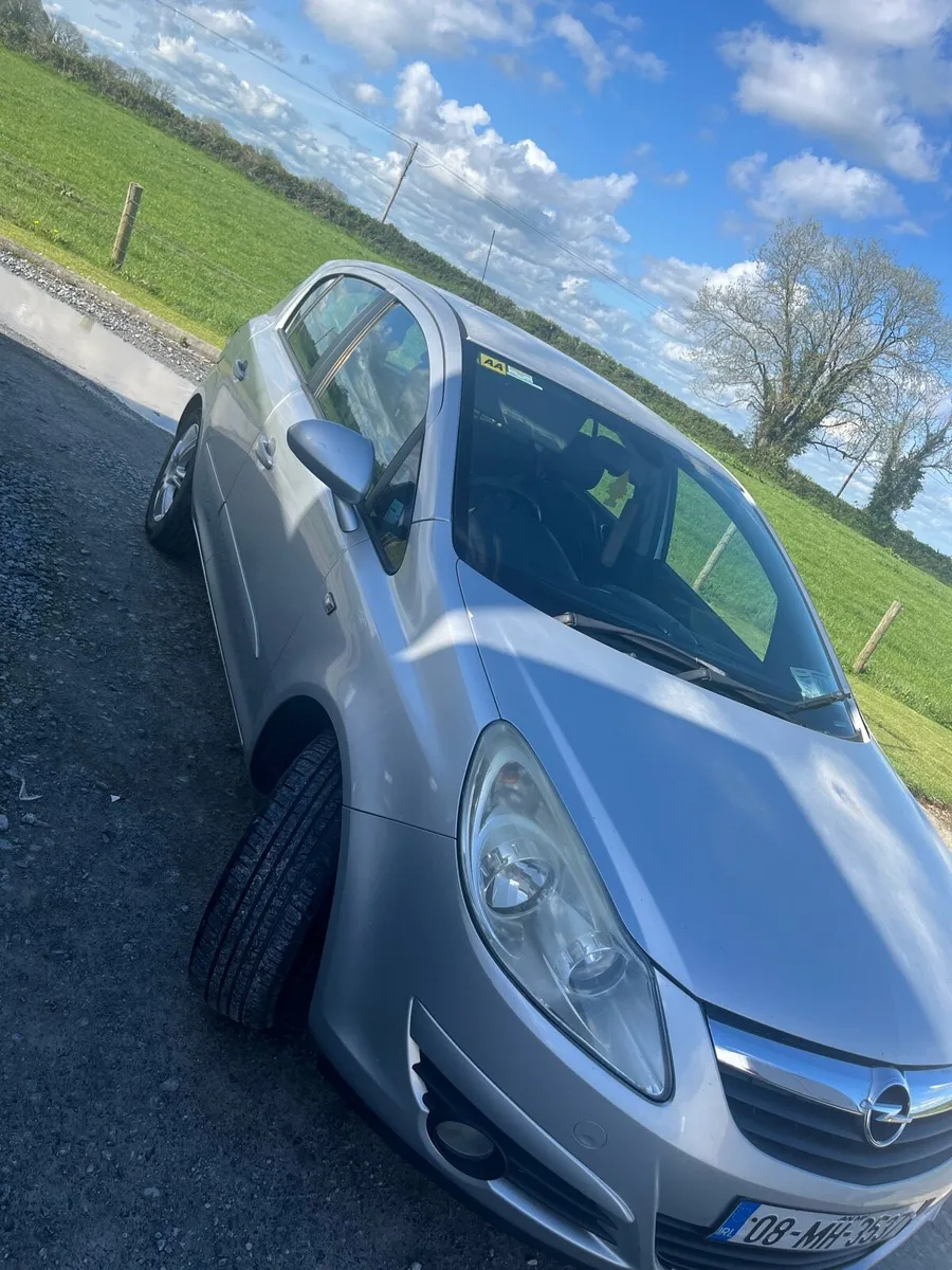 Car - Image 1