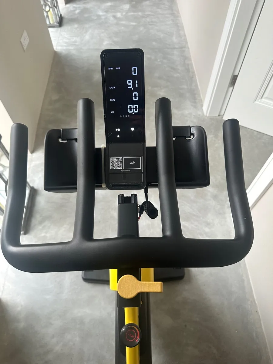 Technogym Group Cycle Connect Indoor Bike - Image 2