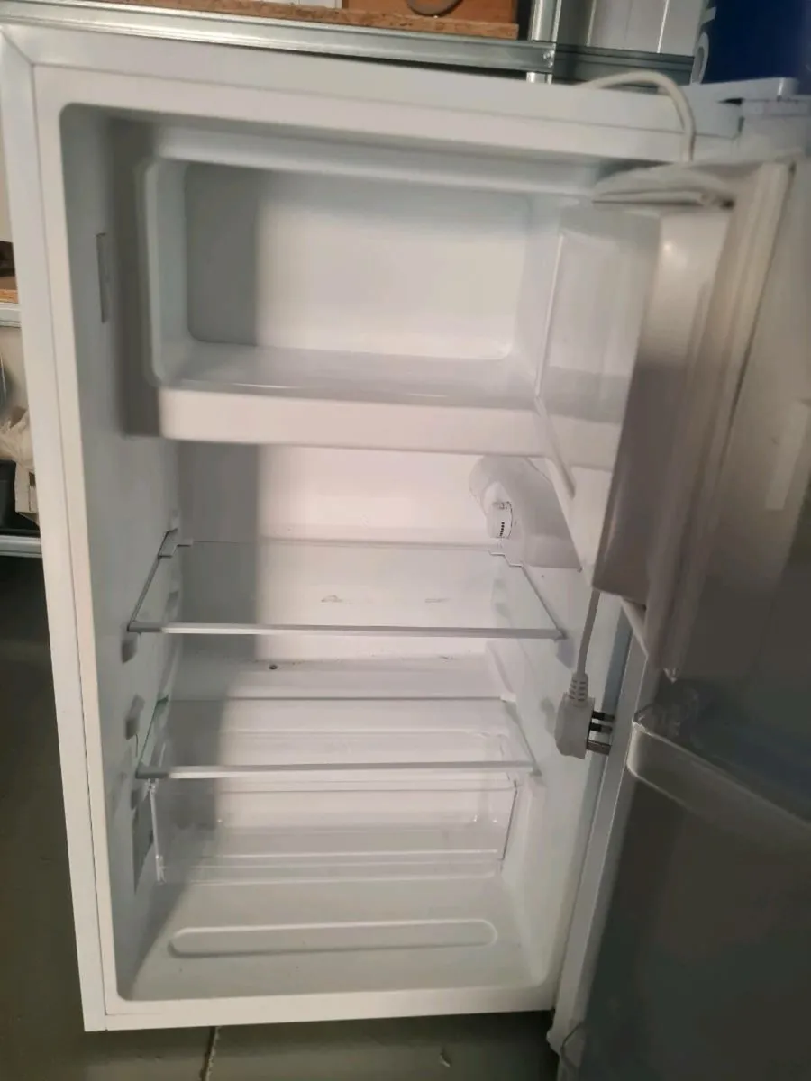 Fridge - Image 2