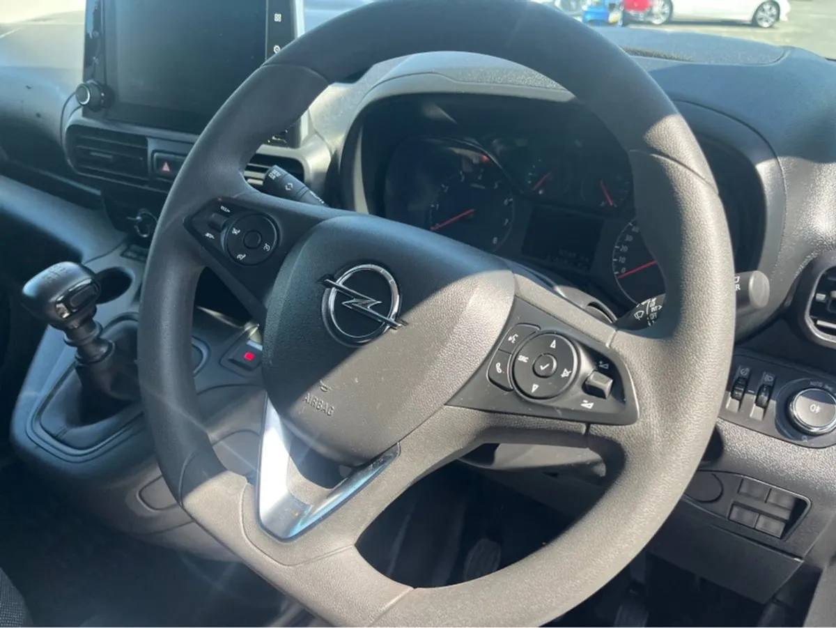 Opel Combo Komf L1h1-1.5 100PS D 3DR - Image 4