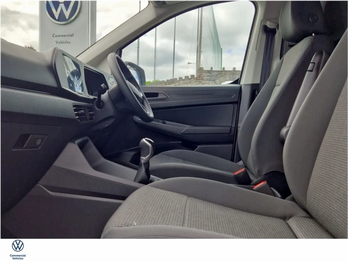 Volkswagen Caddy Cargo 083788 Manual - Image 4
