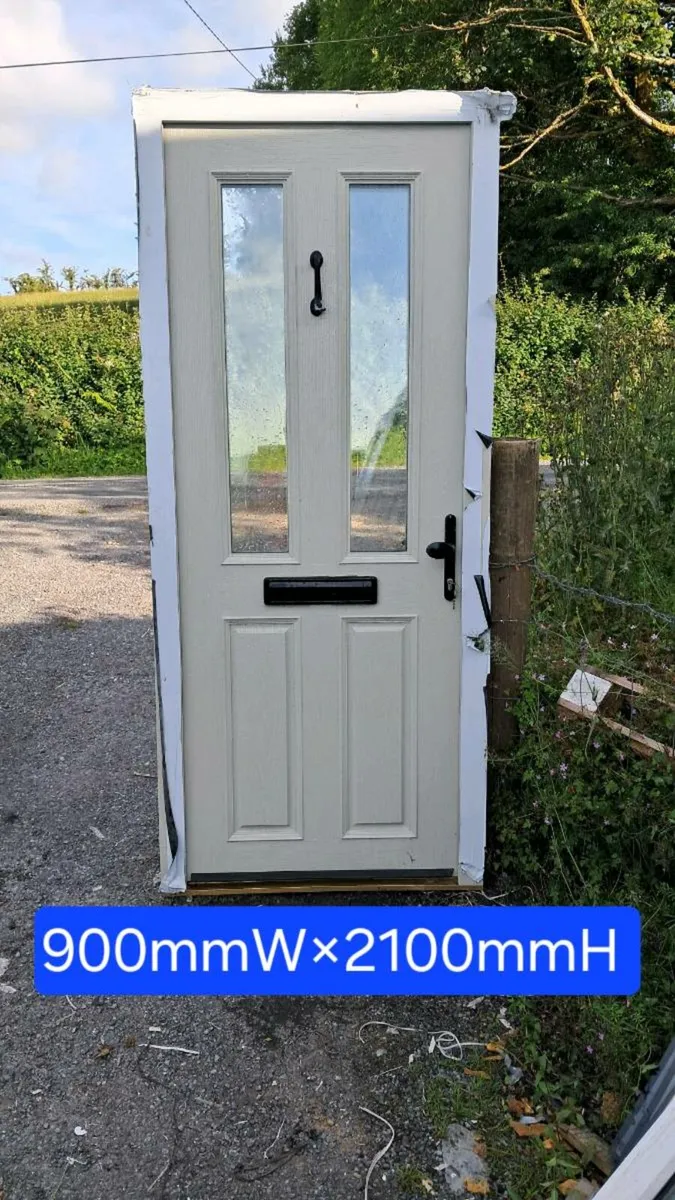 COMPOSITE DOOR