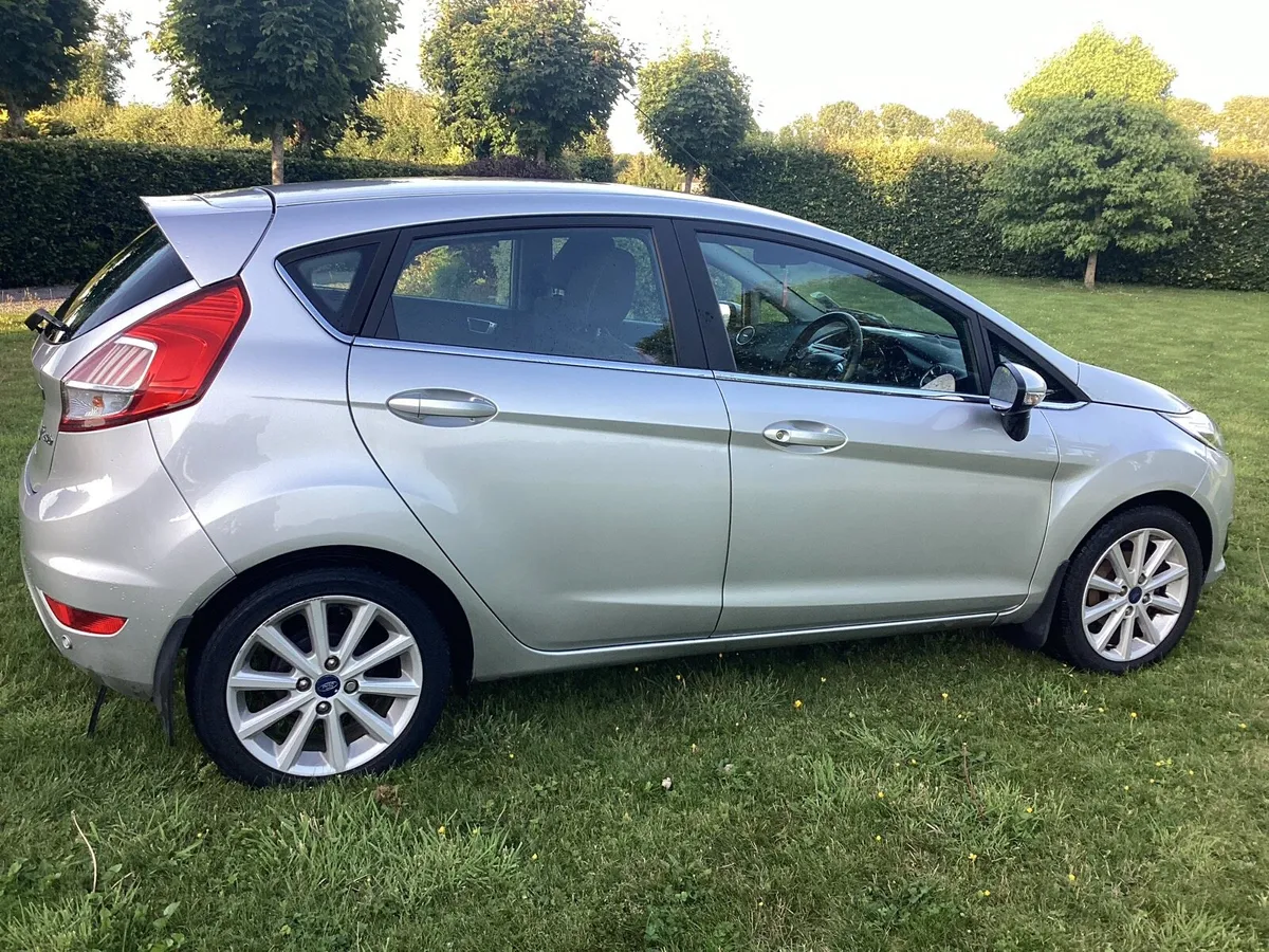 Ford Fiesta. Low KM. Two lady owners. - Image 1