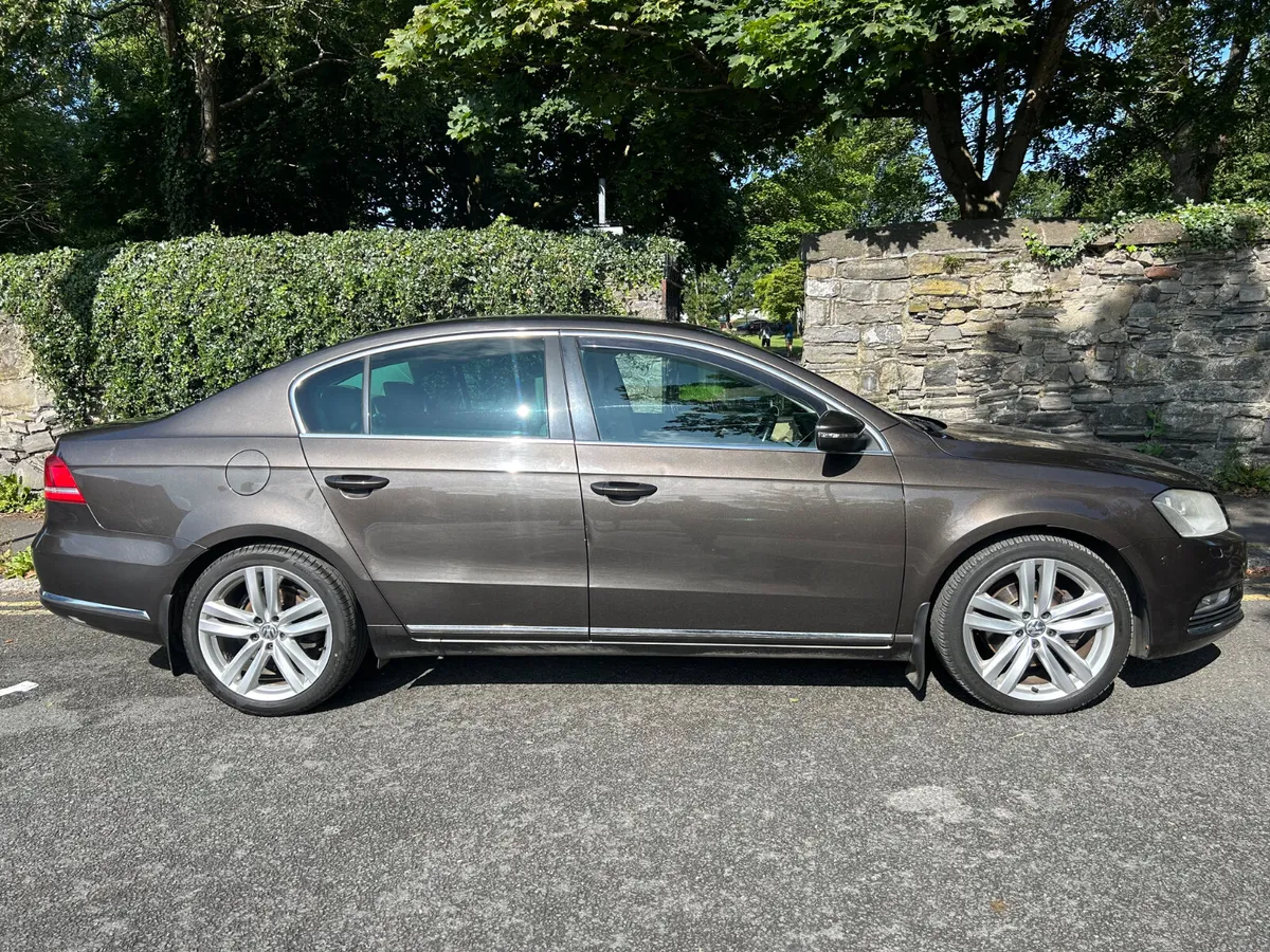 2013 VOLKSWAGEN PASSAT HIGHLINE LEATHER INTERIOR - Image 4