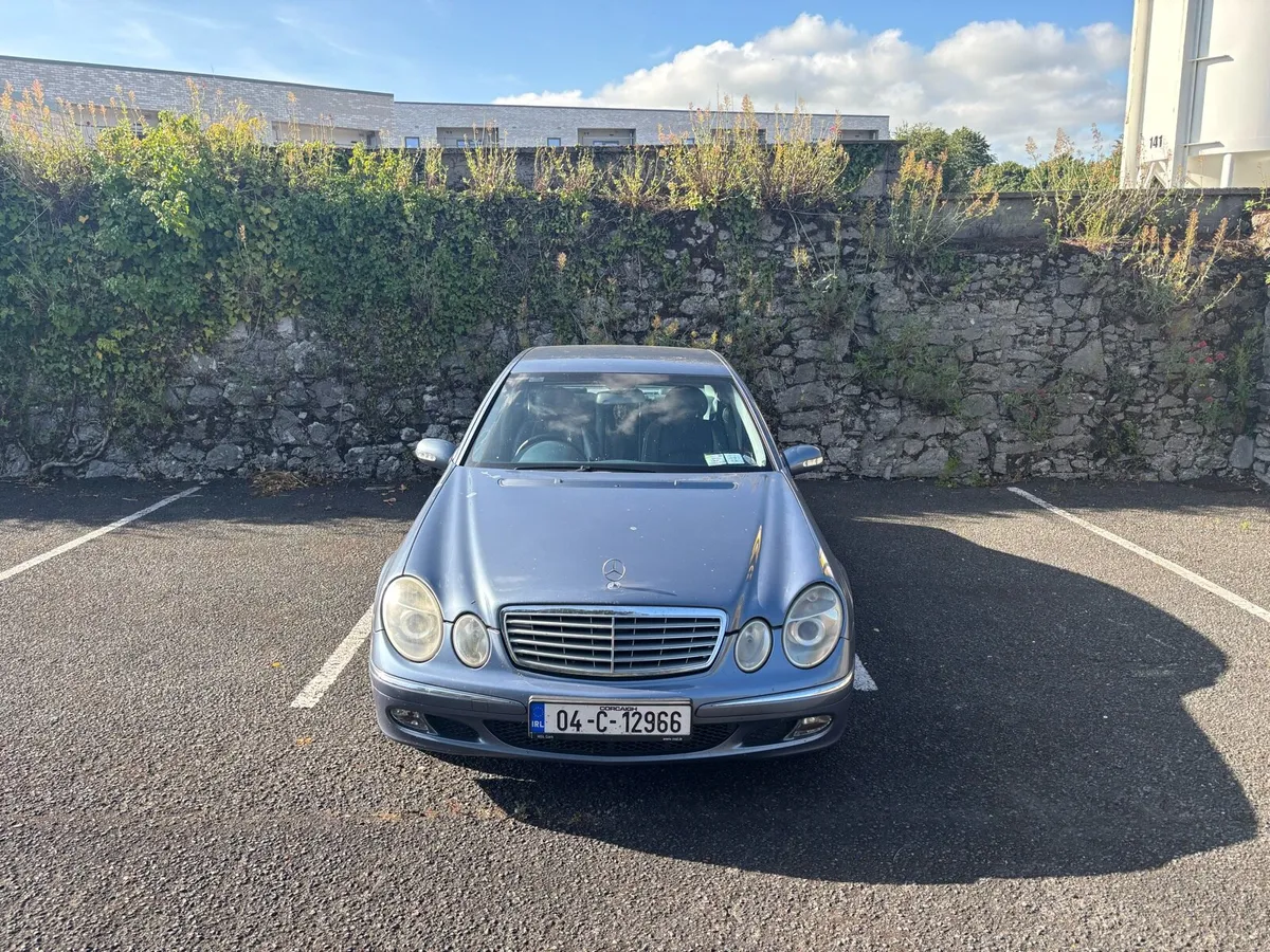 Mercedes e220 - Image 1