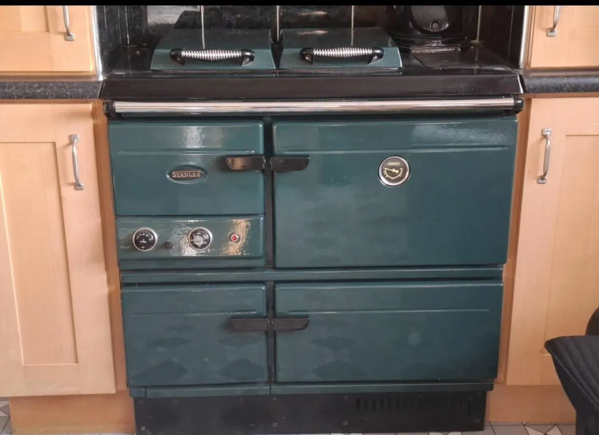Stanley oil cooker - Image 2