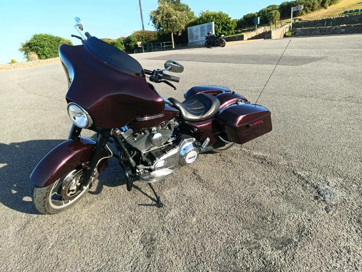 Harley Davidson - Image 3