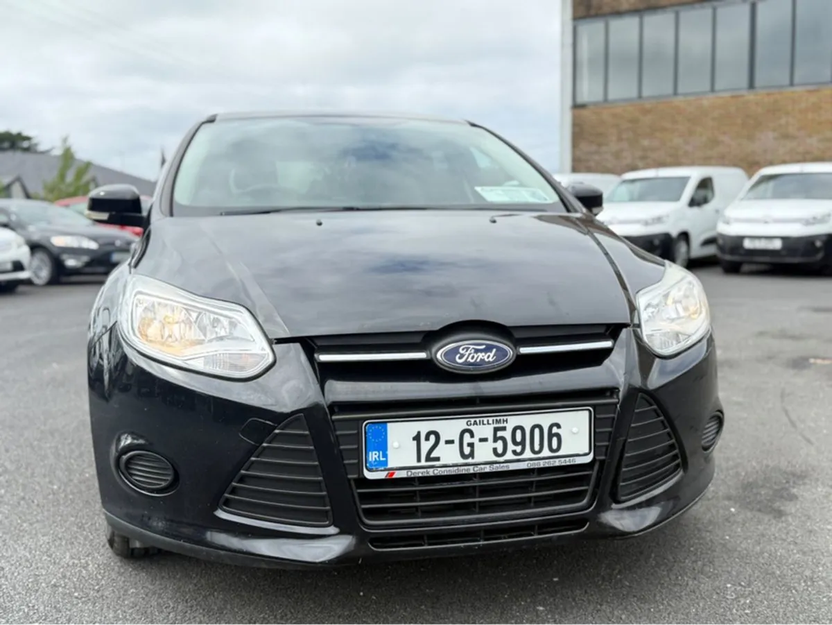 Ford Focus 1.6 Tdci Edge 115PS 6 SP Speed 5DR - Image 2