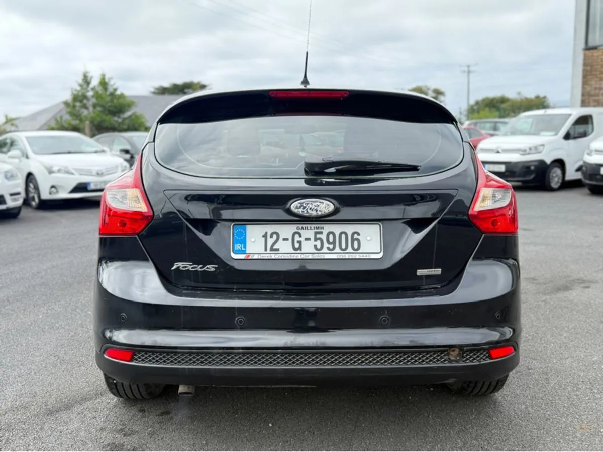 Ford Focus 1.6 Tdci Edge 115PS 6 SP Speed 5DR - Image 3