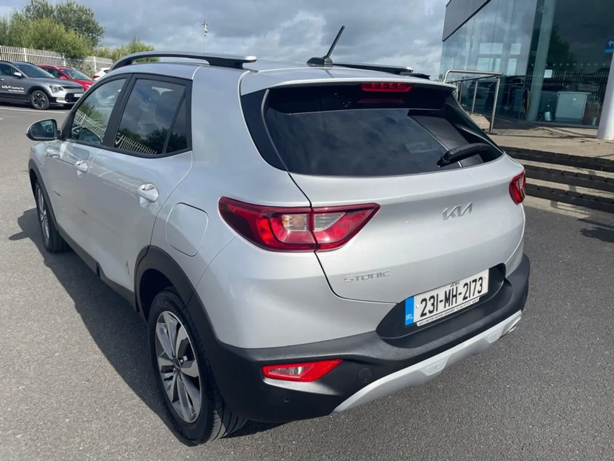 Kia Stonic 1.0 K2 PE Petrol My2022 (only 40 Mins - Image 3