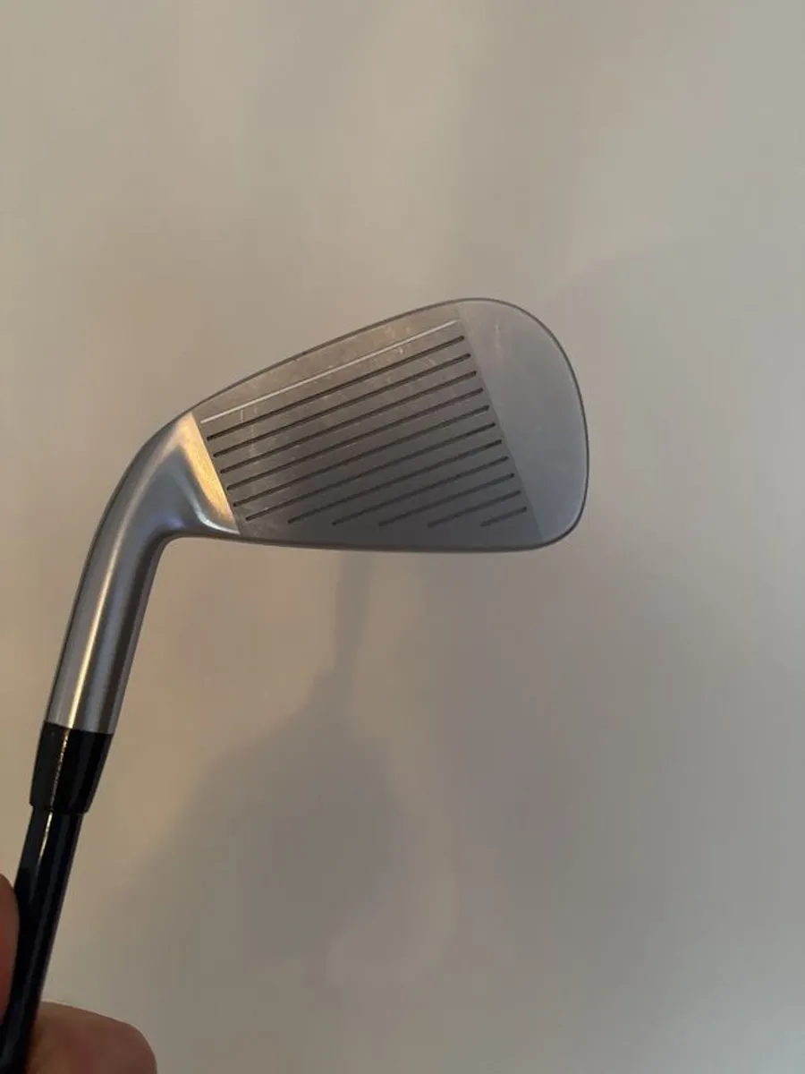 pxg driving iron with upgraded shaft - Image 3
