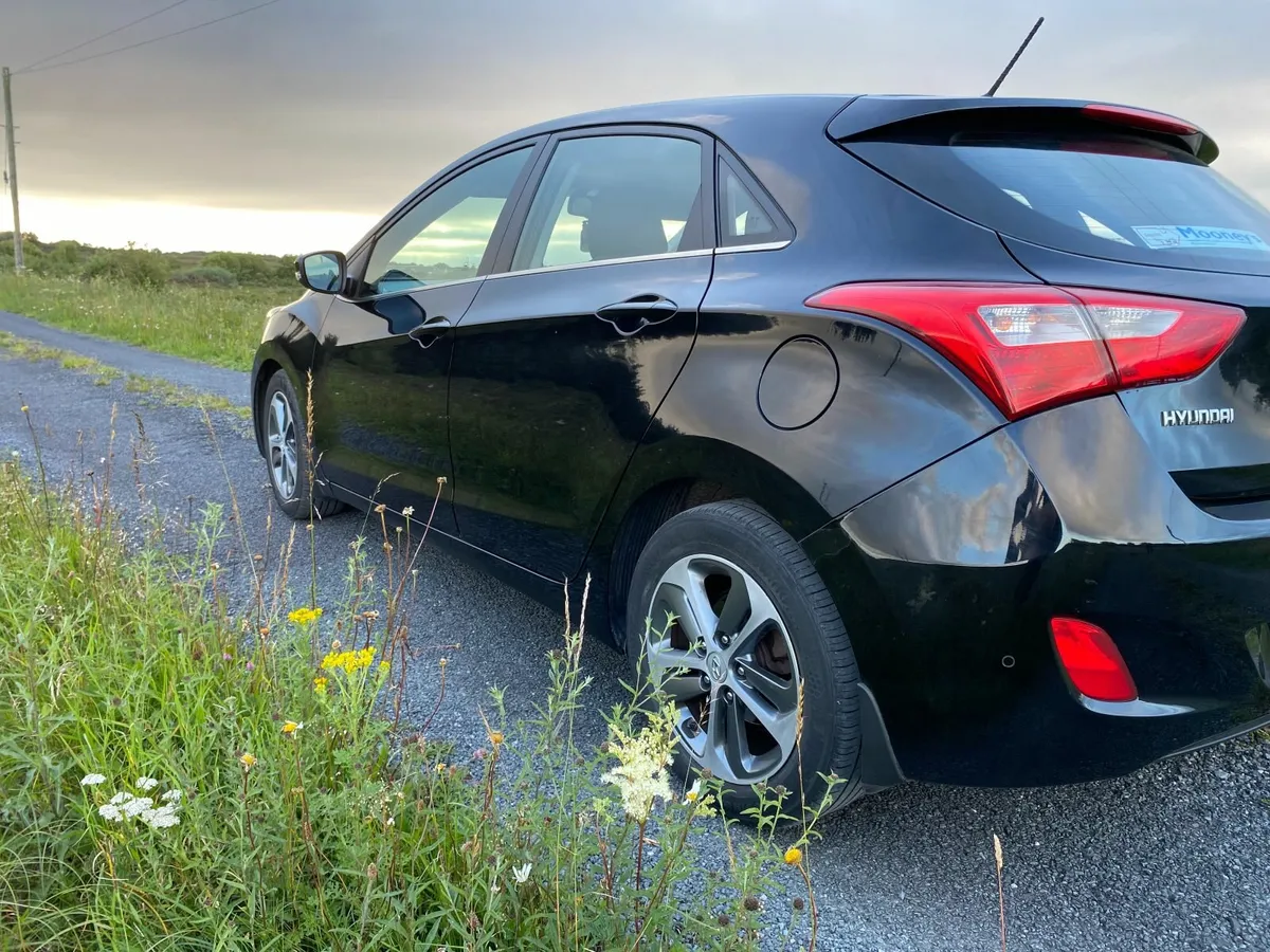 2016 Hyundai i30 1.6 DIESEL DELUXE - Image 3