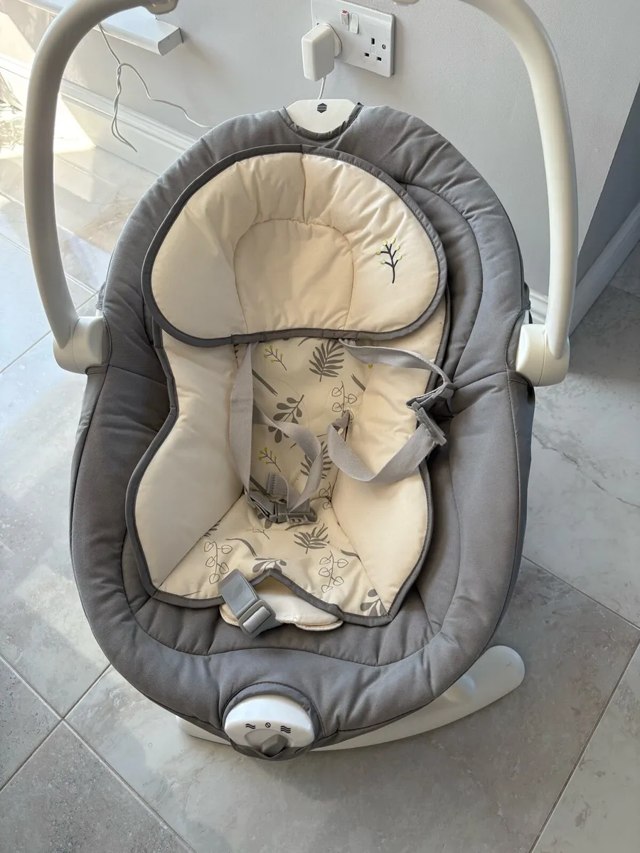 Joie Sansa 2-in-1 Baby Swing and Rocker Fern - Image 4