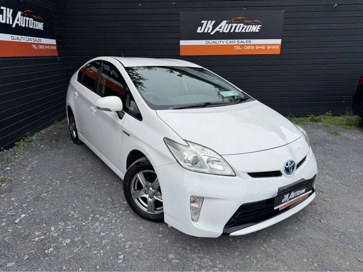 Toyota Prius 1.8 Hybrid Auto - Image 1
