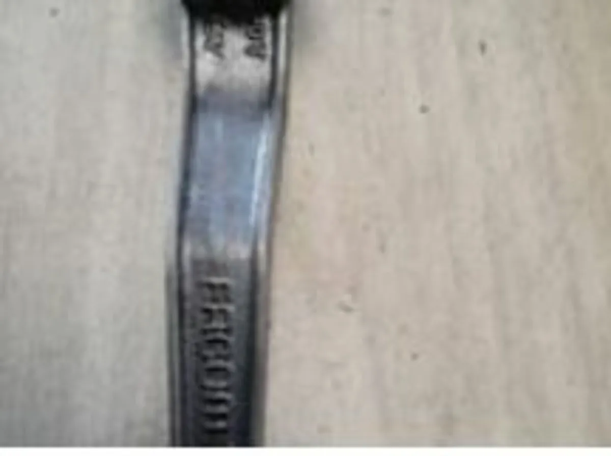 Facom tappet adjuster