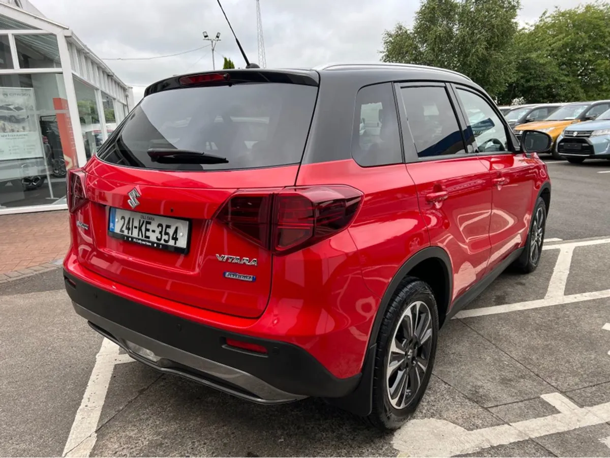 Suzuki Vitara 1.4 B/jet Hybrid SZ5 AL - Image 3