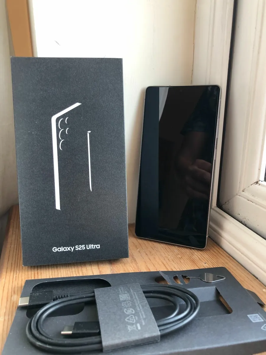 Samsung Galaxy S25 Ultra 512GB – Unlocked - Image 3