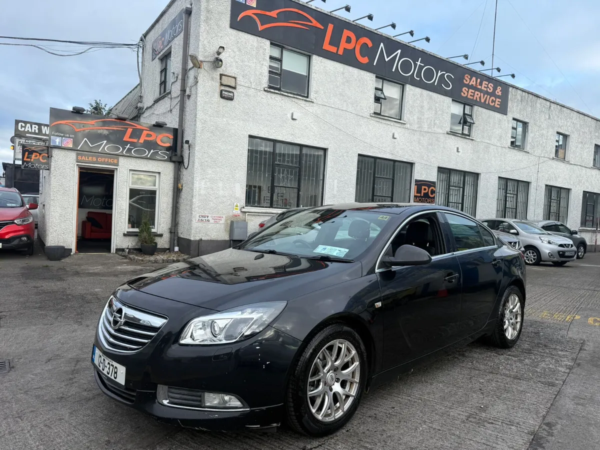 Opel Insignia 2012 - Image 1