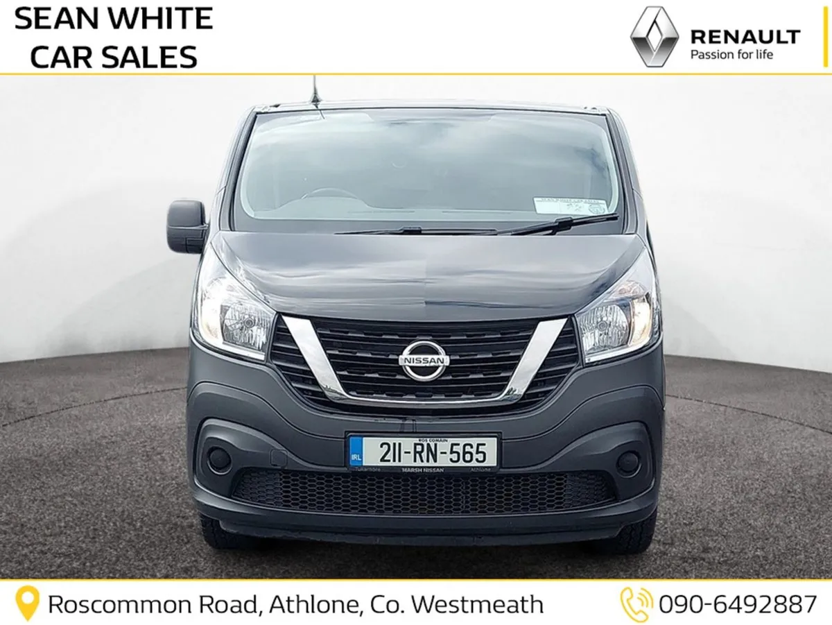 Nissan NV300 LWB 120 XE 1300 My20 4DR - Image 4