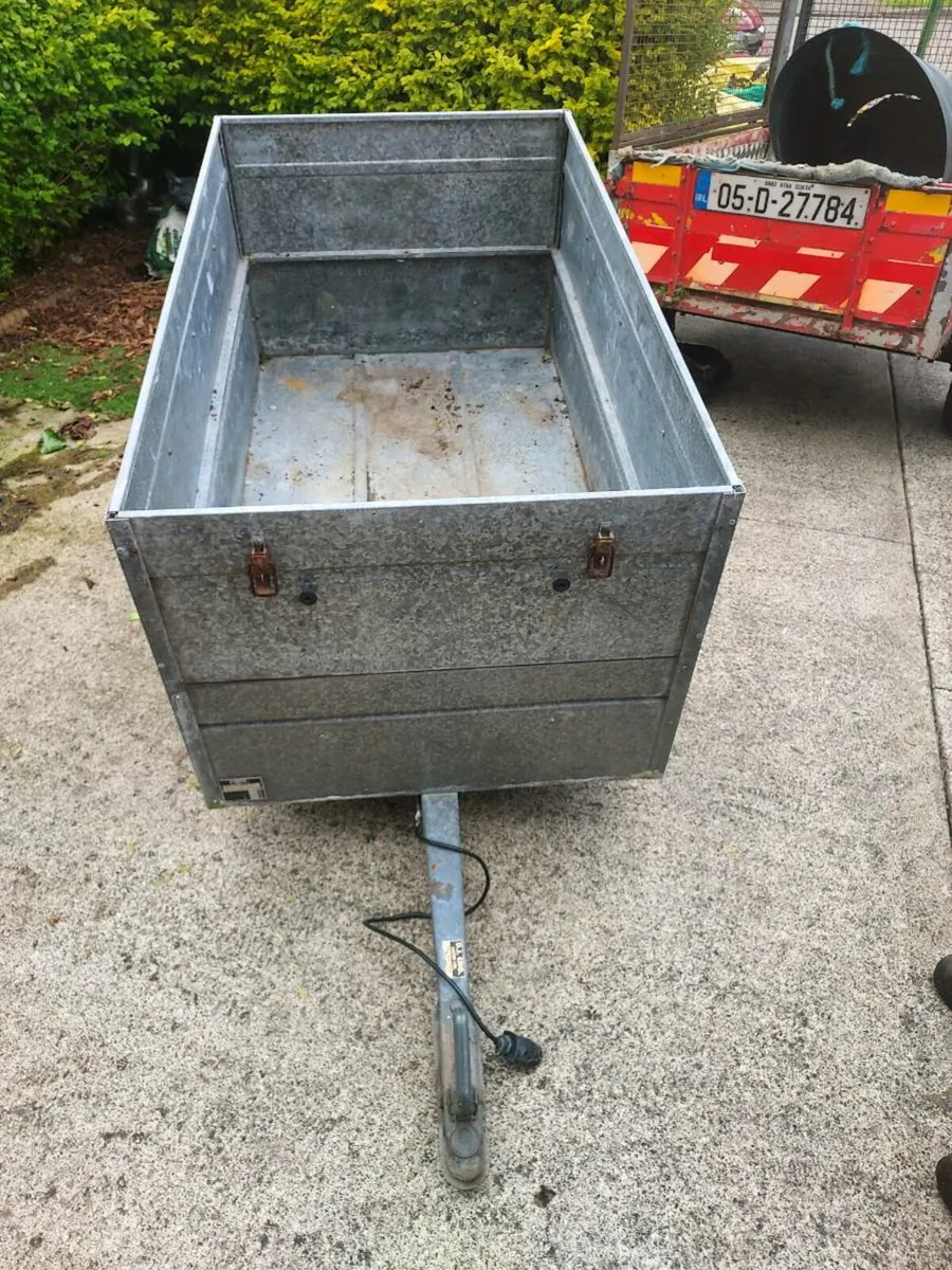 Caddy trailer - Image 1