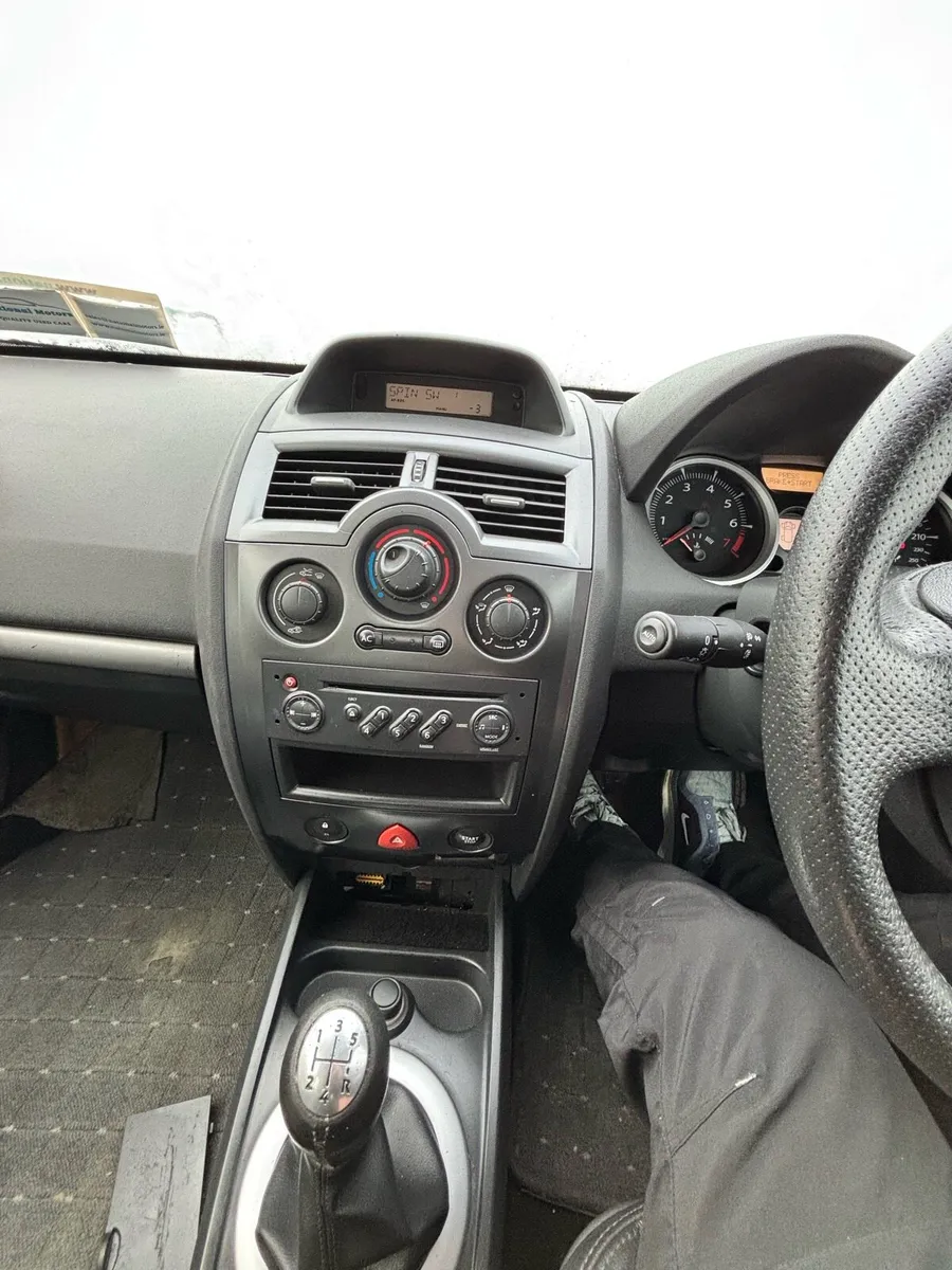 Renault Megane 2007 1.4 - Image 4