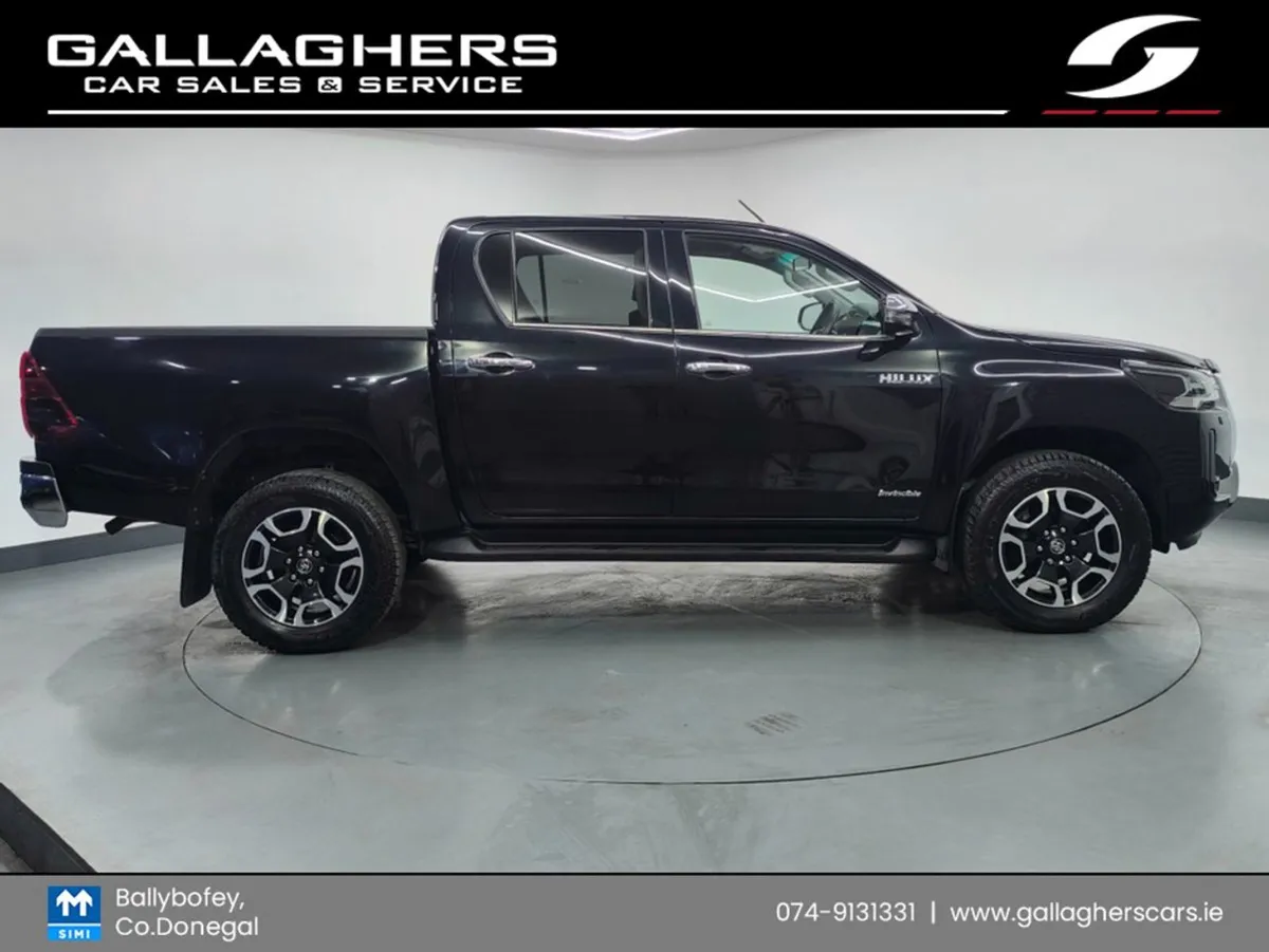 Toyota HiLux (211) Invincible 2.4 D-4d 4WD - Image 3