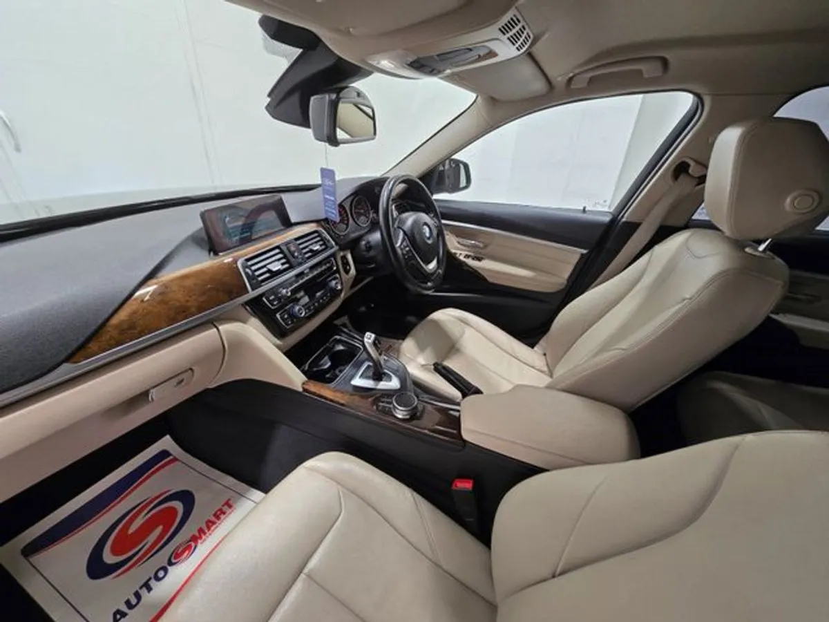 BMW 3 Series Automatic  Reversing Camera - Image 4