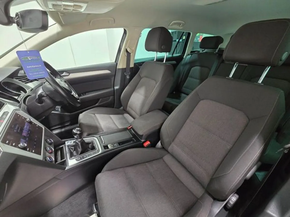 Volkswagen Passat 2.0 TDI 150 SE Business Estate - Image 4