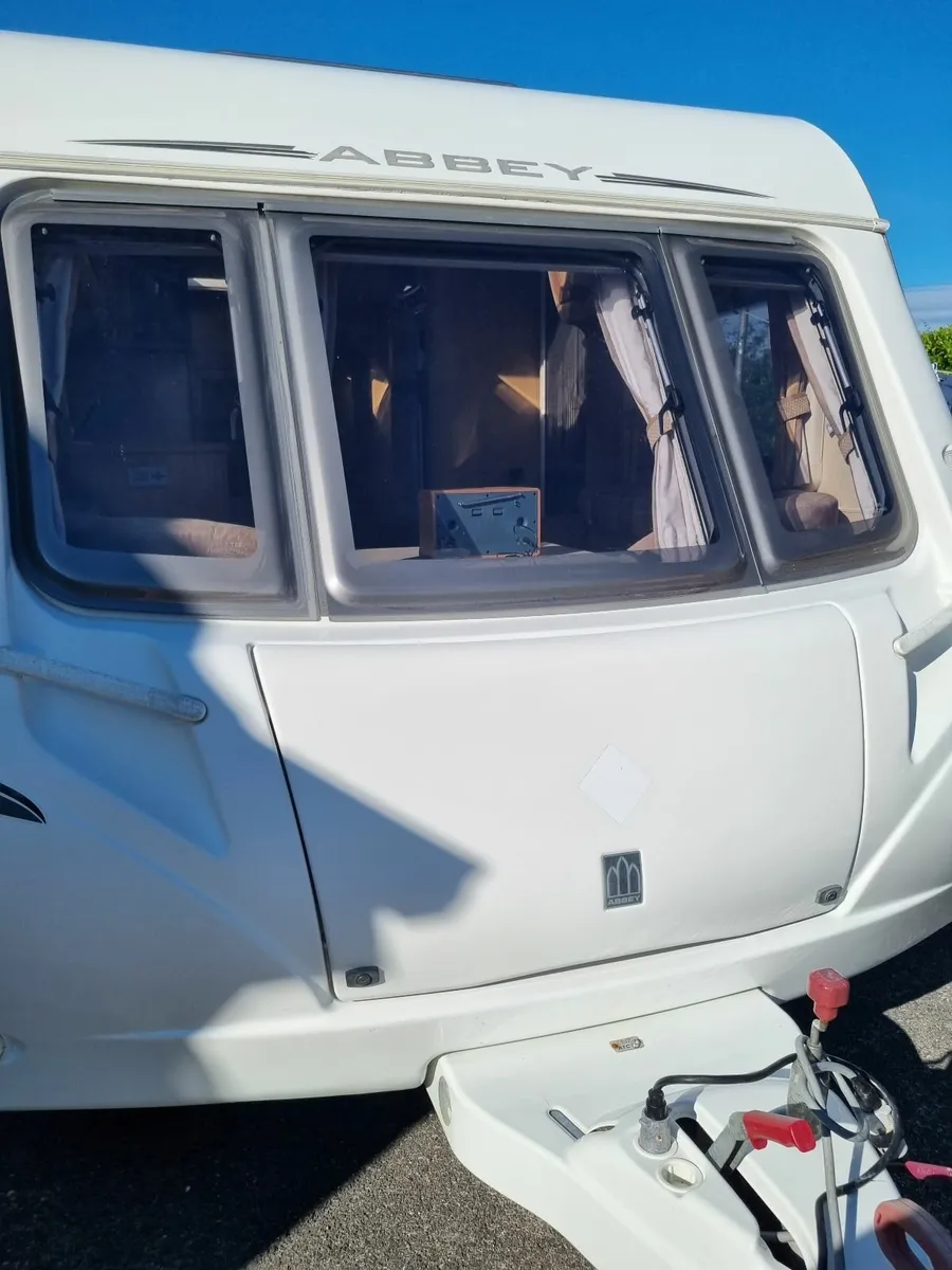 Abbey Spectrum 540 ...2008 . 4 berth  FIXED BED - Image 1