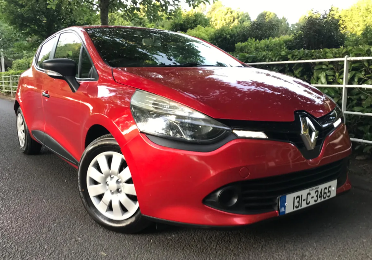 Renault Clio 1.2 16V 75 EXPRESSION - Image 2