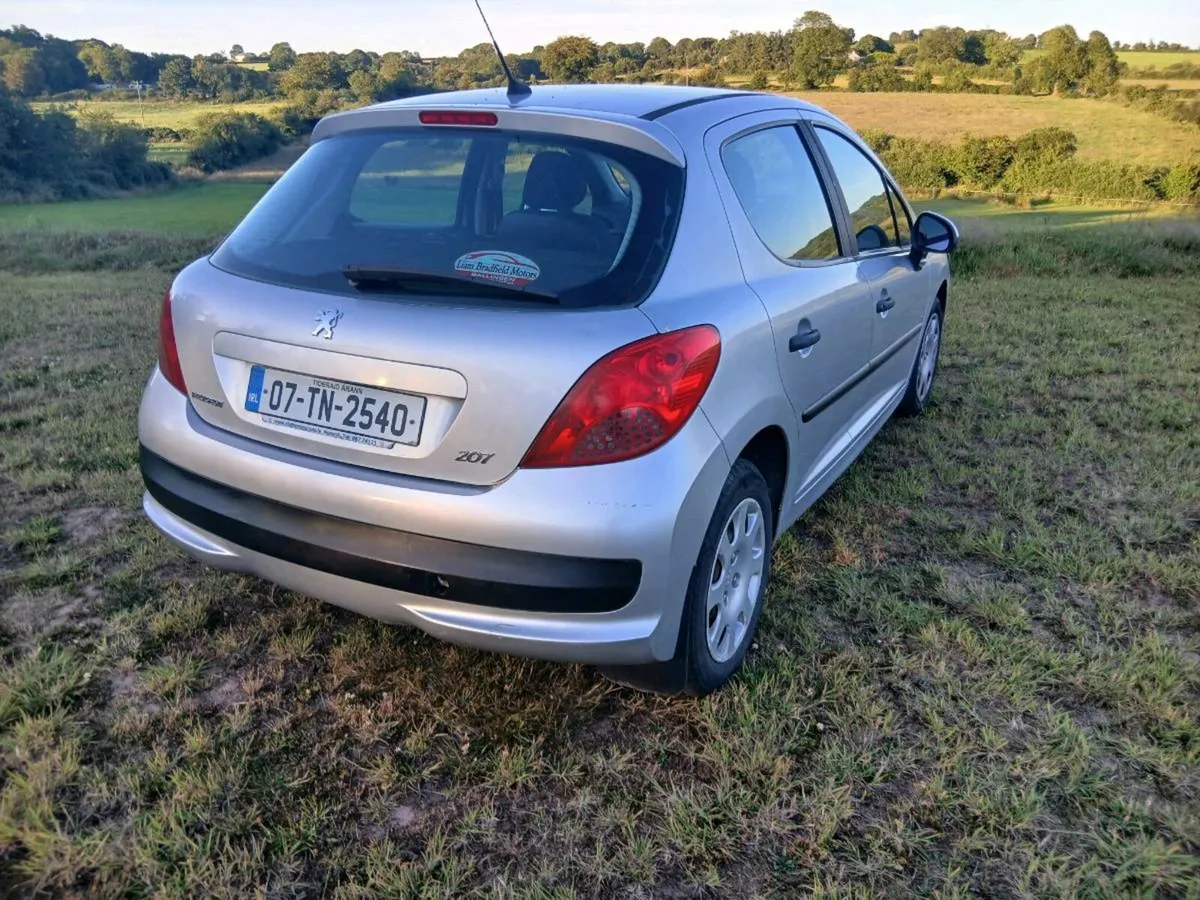 Peugeot 207 NCT 08/ 2026 1.4petrol VGC €1950 - Image 3