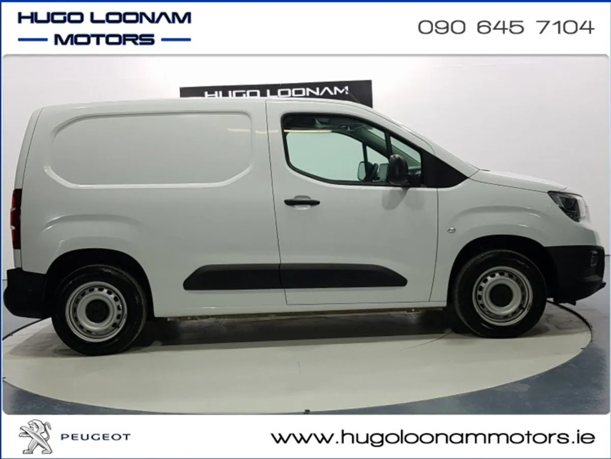 Opel Combo 1.5d Komf  NO Vat - Image 4
