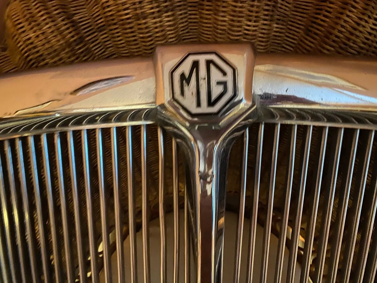 Vintage MG Magnette Chrome Radiator Grille - Image 2