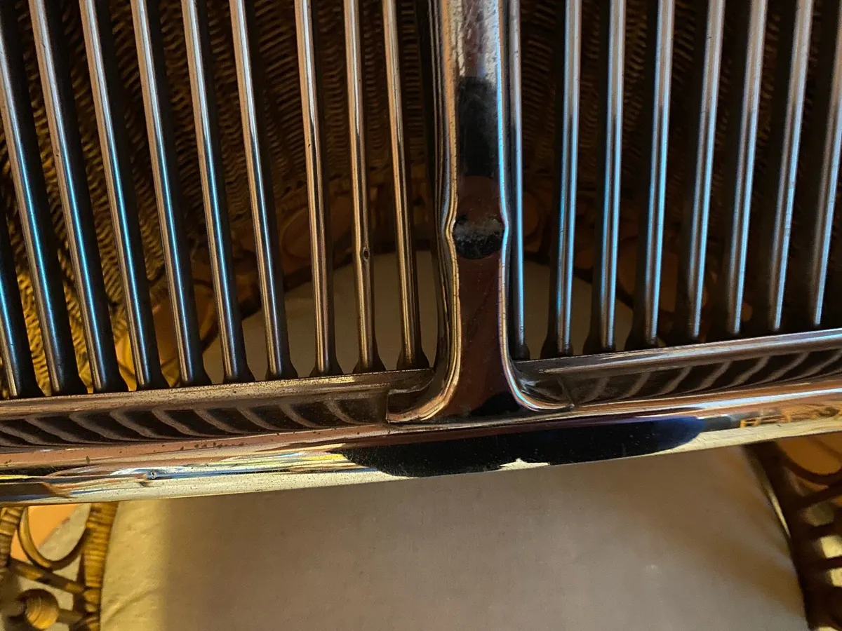 Vintage MG Magnette Chrome Radiator Grille - Image 3