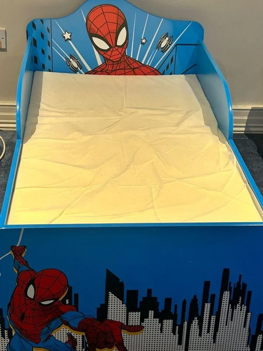 bed - Image 4