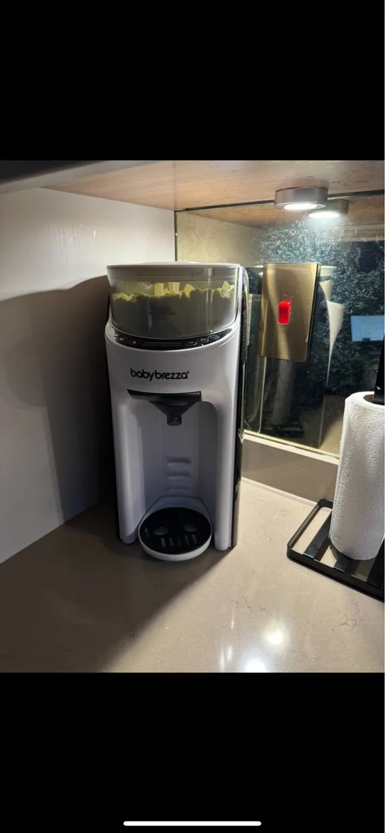 Baby brezza bottle maker - Image 2
