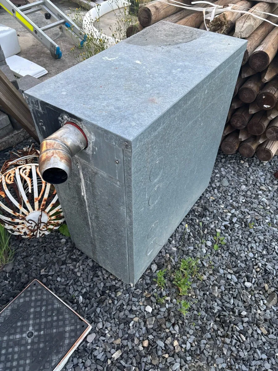 Outdoor oil boiler - Image 2