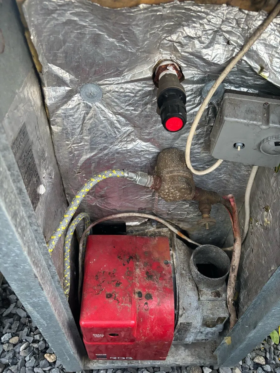 Outdoor oil boiler - Image 3