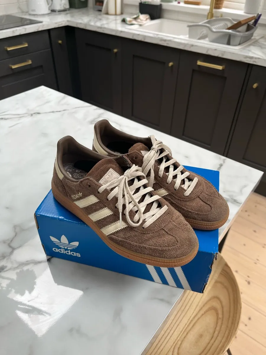 Adidas Spezial Ladies Runners - Image 1