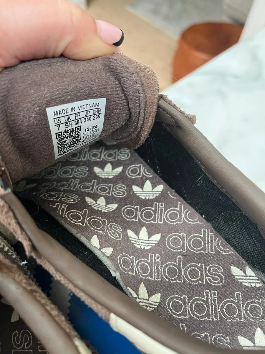 Adidas Spezial Ladies Runners - Image 3